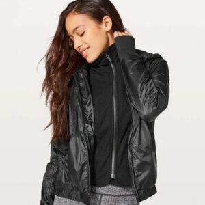 Lululemon Scuba Hoodie Glyde (bomber jacket), Size 6